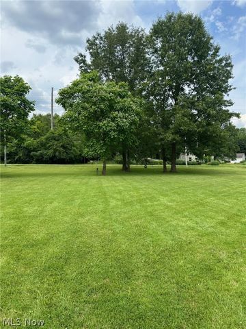 Brady Lake Road, Kent, OH 44240