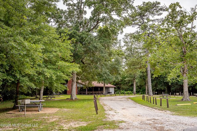 0 Eagle Point Road, Ocean Springs, MS 39564