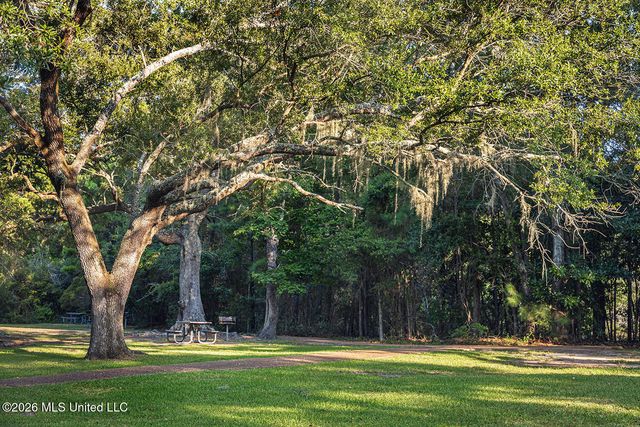 0 Eagle Point Road, Ocean Springs, MS 39564