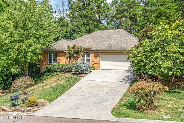 1402 Coachman Lane, Knoxville, TN 37919