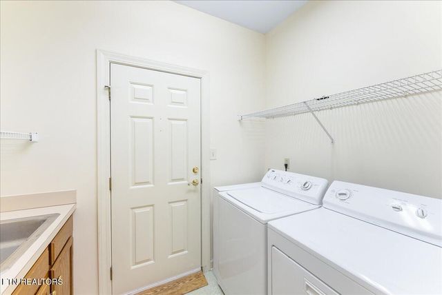 1402 Coachman Lane, Knoxville, TN 37919