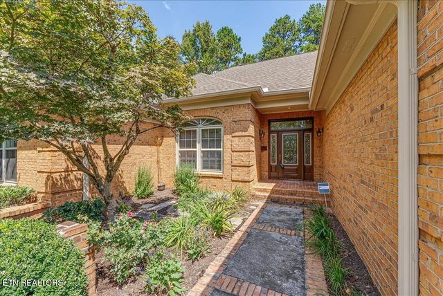 1402 Coachman Lane, Knoxville, TN 37919