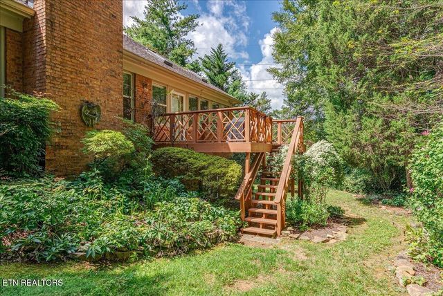 1402 Coachman Lane, Knoxville, TN 37919