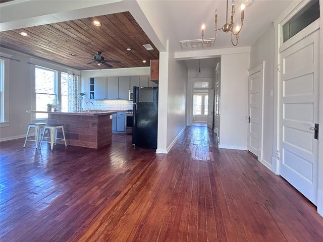 931 N 12th Street, Waco, TX 76707