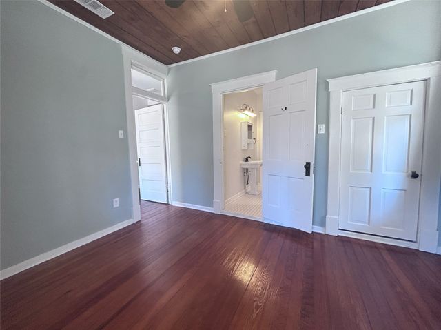 931 N 12th Street, Waco, TX 76707