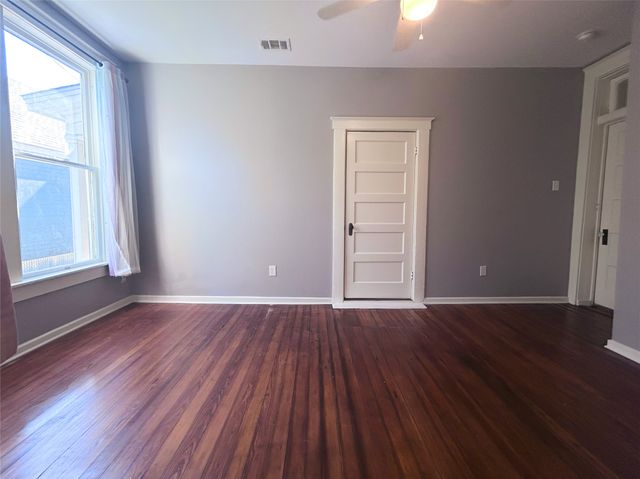 931 N 12th Street, Waco, TX 76707