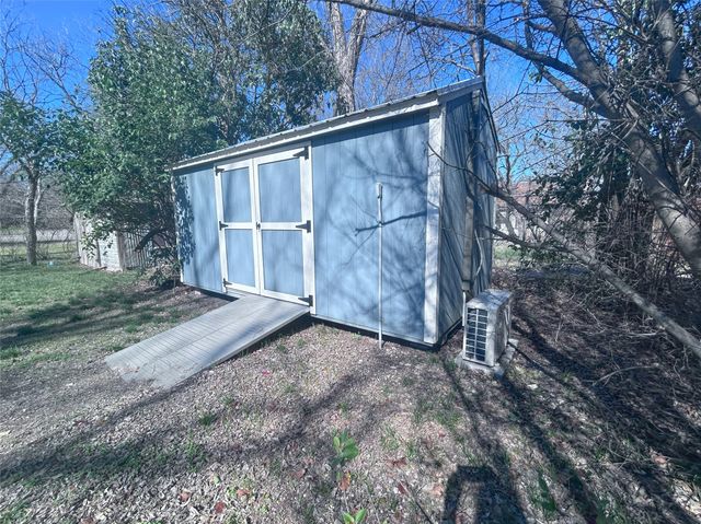 931 N 12th Street, Waco, TX 76707