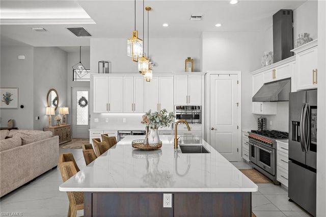 1418 NW 37th PL, Cape Coral, FL 33993