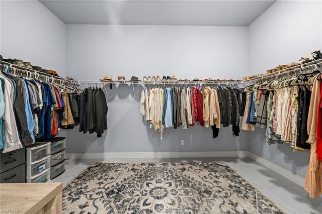 1418 NW 37th PL, Cape Coral, FL 33993