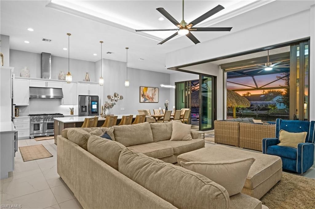 Image 8 of property listing at 1418 NW 37th PL, Cape Coral, FL 33993