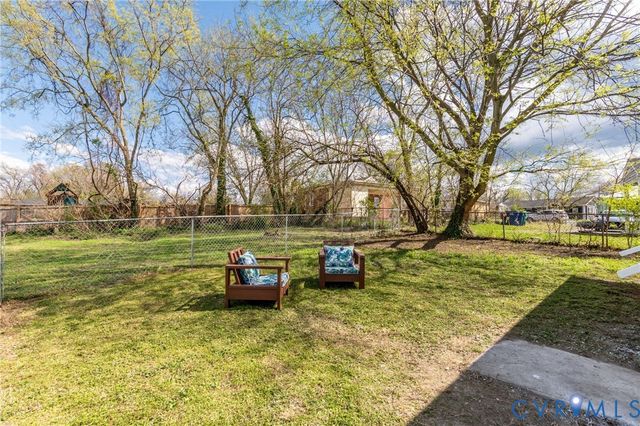 727 S Jones St, Petersburg, VA 23803