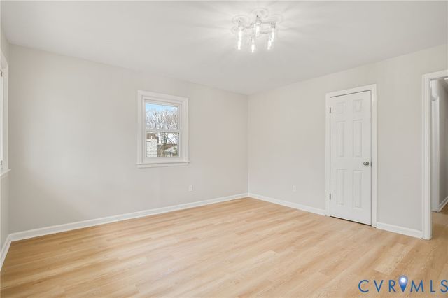 727 S Jones St, Petersburg, VA 23803