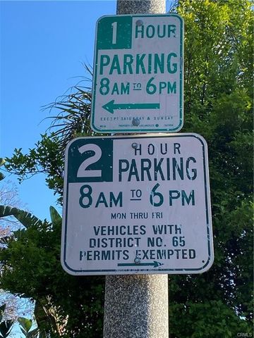 8961 Etiwanda Avenue, Northridge (los Angeles), CA 91325