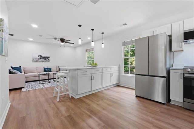 35 Etowah Drive, Cartersville, GA 30120