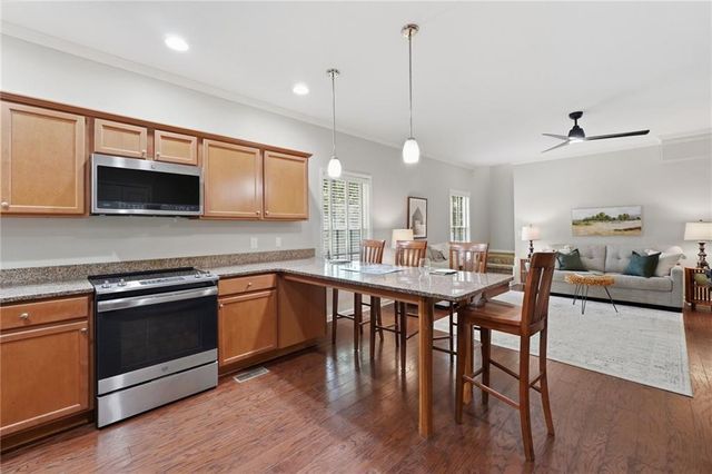35 Etowah Drive, Cartersville, GA 30120