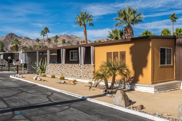 11 Ocotillo Lane, Palm Desert, CA 92260