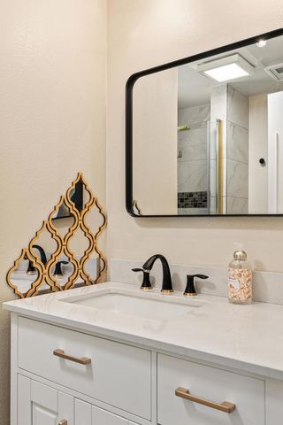 11 Ocotillo Lane, Palm Desert, CA 92260