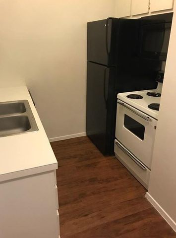 2604 Salado St 104, Austin, TX 78705