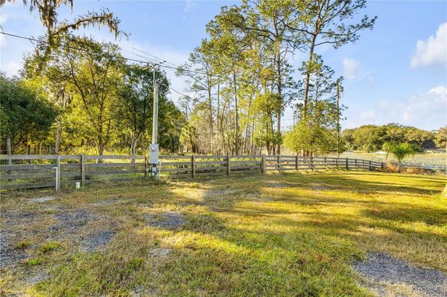 420 ROBERTS ROAD, Pierson, FL 32180