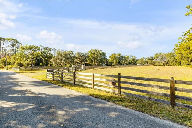420 ROBERTS ROAD, Pierson, FL 32180