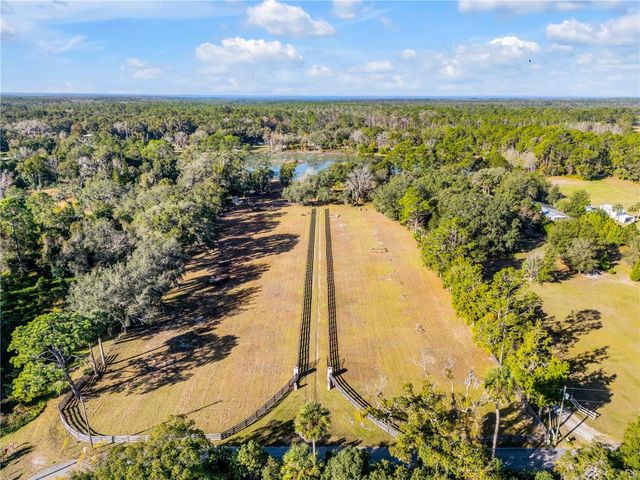 420 ROBERTS ROAD, Pierson, FL 32180