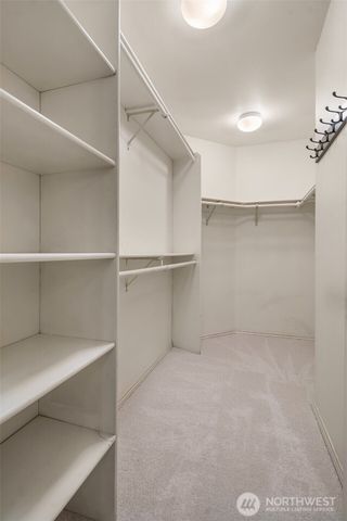 16707 NE 124th Street, Redmond, WA 98052