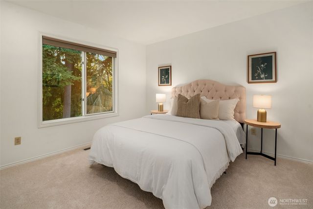 16707 NE 124th Street, Redmond, WA 98052