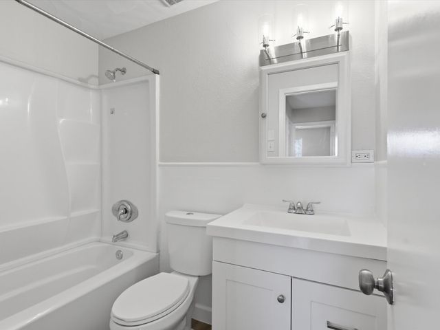 2816 Winslow Street, Irving, TX 75062