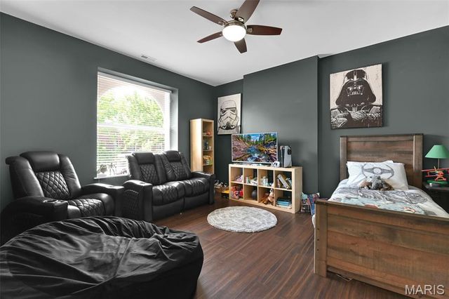 4033 Cleveland Avenue, St Louis, MO 63110