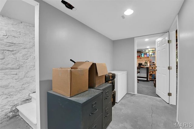 4033 Cleveland Avenue, St Louis, MO 63110