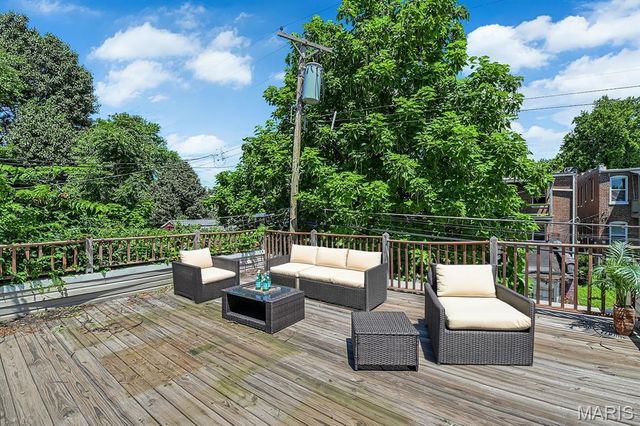 4033 Cleveland Avenue, St Louis, MO 63110