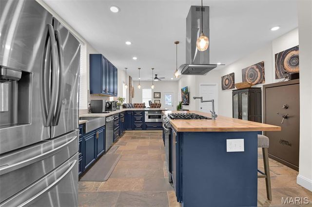 4033 Cleveland Avenue, St Louis, MO 63110