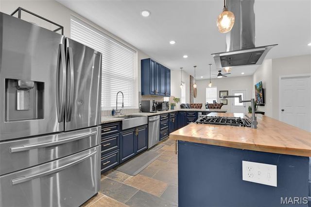 4033 Cleveland Avenue, St Louis, MO 63110