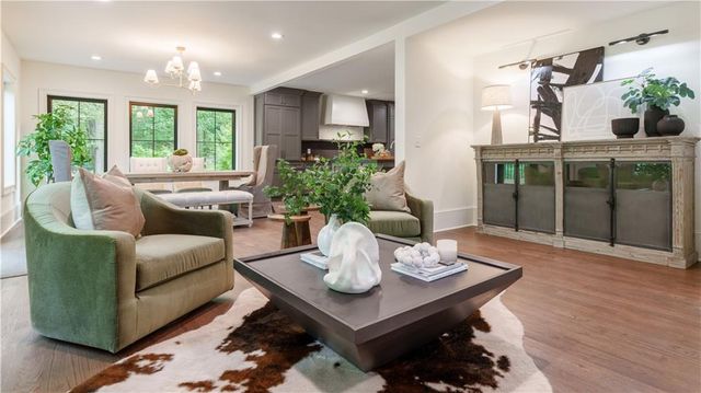 5666 Long Island NW Drive, Atlanta, GA 30327