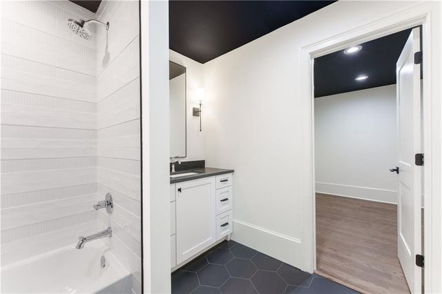 5666 Long Island NW Drive, Atlanta, GA 30327