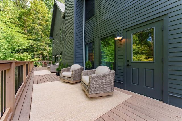 5666 Long Island NW Drive, Atlanta, GA 30327