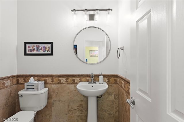 28 Gentilly Lace Avenue, Henderson, NV 89002
