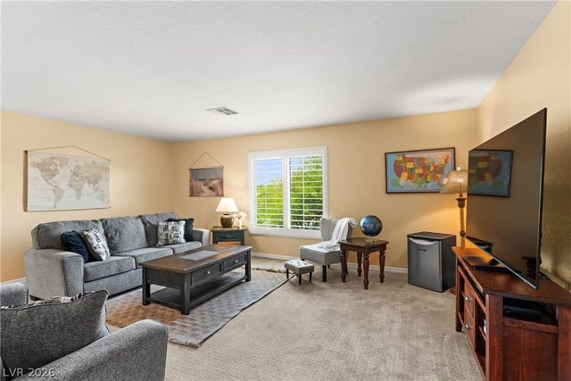 28 Gentilly Lace Avenue, Henderson, NV 89002