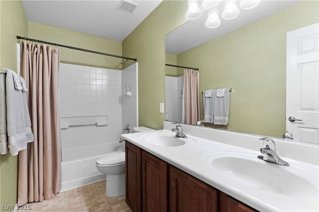 28 Gentilly Lace Avenue, Henderson, NV 89002
