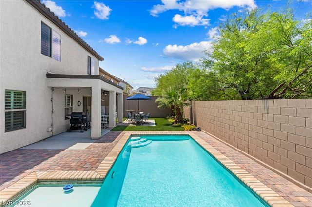 28 Gentilly Lace Avenue, Henderson, NV 89002
