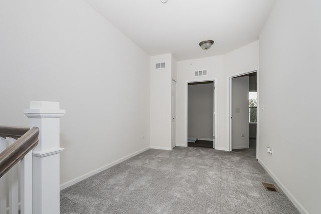 29w710 Cambridge Court, Warrenville, IL 60555