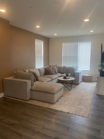 29w710 Cambridge Court, Warrenville, IL 60555