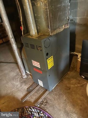 4304 N PINE ST, Wilmington, DE 19802