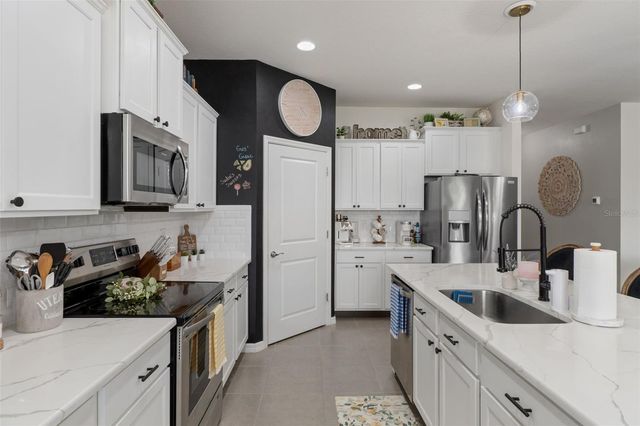 17807 GARSALASO CIRCLE, Brooksville, FL 34604