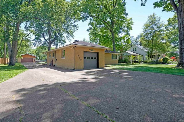 810 Plaza Drive, Evansville, IN 47715