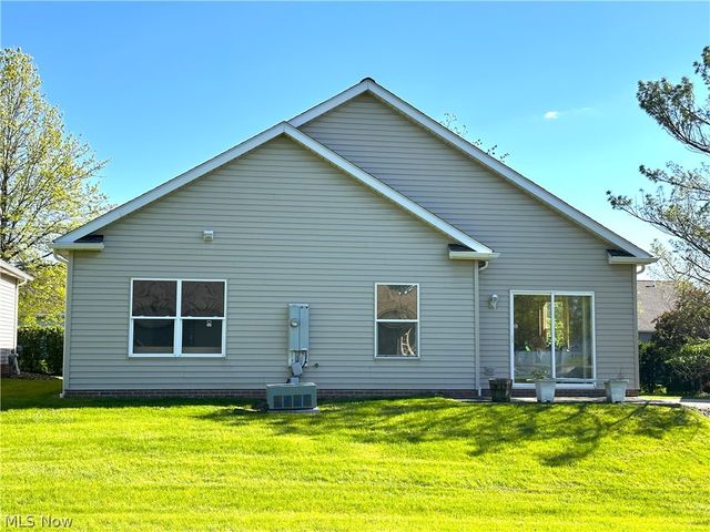 135 Village Drive, Seven Hills, OH 44131