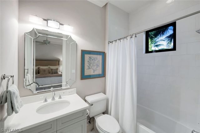 28864 Blaisdell DR, Naples, FL 34119