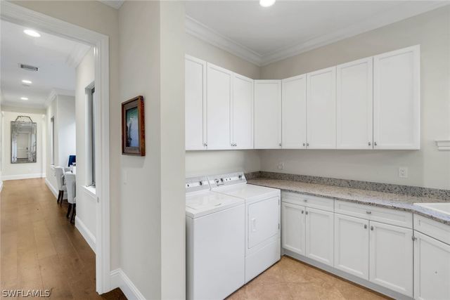 28864 Blaisdell DR, Naples, FL 34119