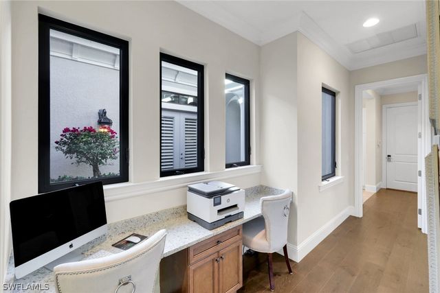 28864 Blaisdell DR, Naples, FL 34119