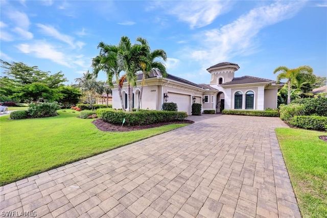 28864 Blaisdell DR, Naples, FL 34119